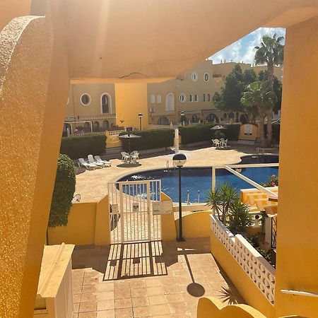 Urokliwy Apartament W Slonecznym El Campello Bagian luar foto